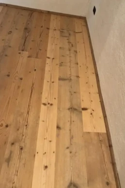 04-ANTICA-EDILIZIA-Sedico-pavimanto-legno-antico-di-recupero-abete