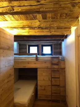 05-ANTICA-EDILIZIA-AUSTRIA-ABITAZIONE-RIVESTIMENTO-MOBILI-LEGNO-ANTICO-DI-RECUPERO