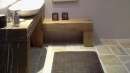 1-ANTICA-EDILIZIA-pavimento-pietra-rivestimento-legno-antico-di-recupero-tovena-bagno-0