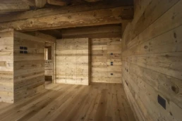 10-ANTICA-EDILIZIA-abitazione-rivestimento-pavimento-camera-legno-antico-di-recupero