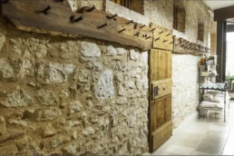 14-ANTICA-EDILIZIA-ristorante-appendiabiti-abete-legno-antico-di-recupero