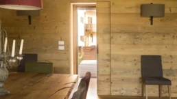 20-ANTICA-EDILIZIA-abitazione-porta-ingresso-serramenti-legno-antico-di-recupero-abete