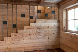 4-ANTICA-EDILIZIA-Solaio-travi-a-vista-pavimento-rivestimento-legno-antico-di-recupero