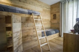 44-ANTICA-EDILIZIA-abitazione-camera-rivestimento-letto-a-castello-legno-antico-di-recupero-abete
