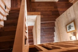 7-ANTICA-EDILIZIA-Solaio-travi-a-vista-pavimento-rivestimento-legno-antico-di-recupero-1
